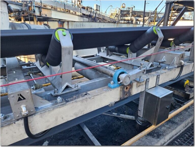 Belt weigher scale on a conveyor during calibration